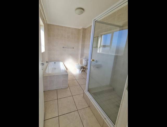 1 BEDROOM PROPERTY TO RENT IN BURGUNDY ESTATE
